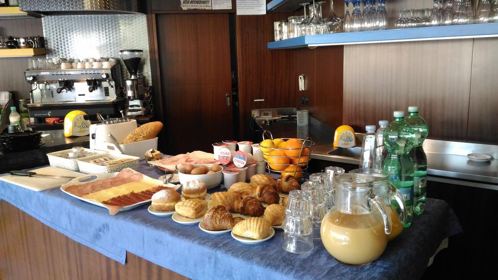 Hotel Oasi Muggia Ngoại thất bức ảnh