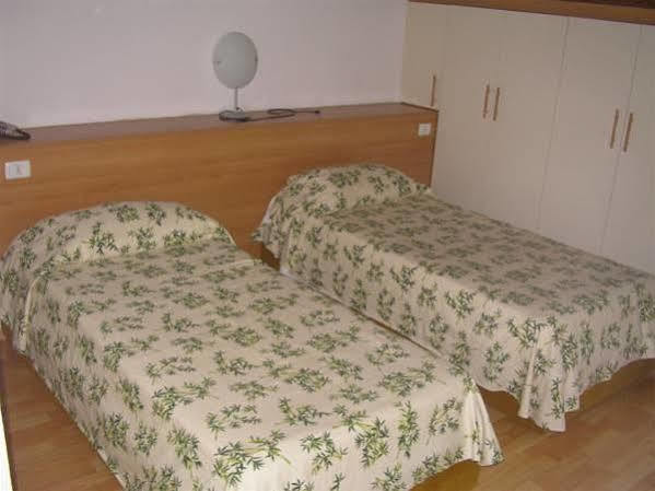 Hotel Oasi Muggia Ngoại thất bức ảnh